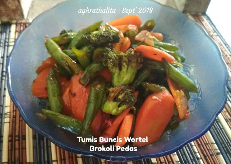 130. Tumis Buncis Wortel Brokoli Pedas