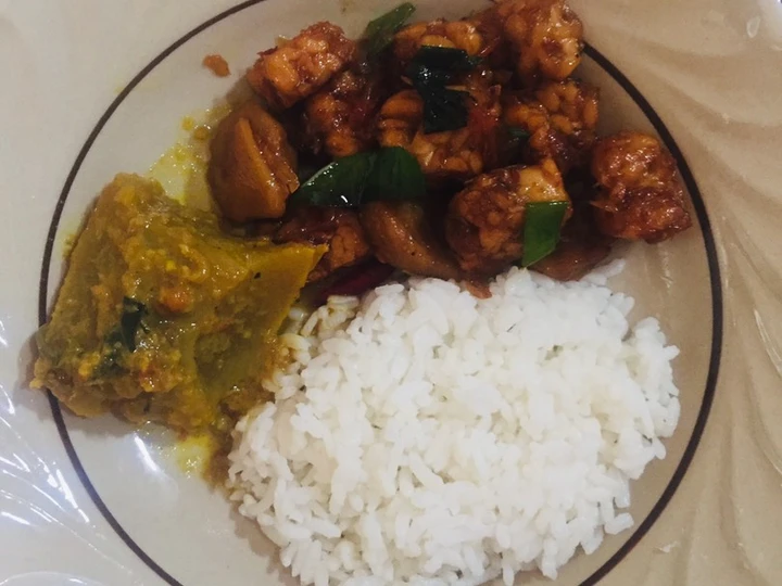 Cara Mudah Membuat Resep 58. Gulai tunjang ala padang X oseng tempe yang Enak Banget