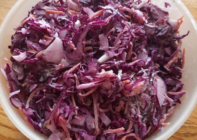 Рецепты салатов с краснокочанной капустой