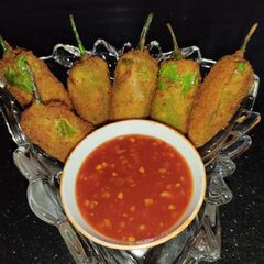 A picture of Cheesy Peri Peri Bites 🌶️.