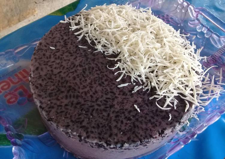 Puding ketan hitam