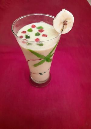A picture of Mix fruit smoothie.