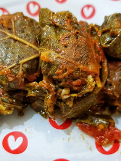 عکسی از دستور دلمه برگ مو