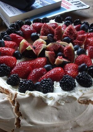 A picture of Jessica's Pavlova.