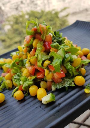 A picture of Matra salad.