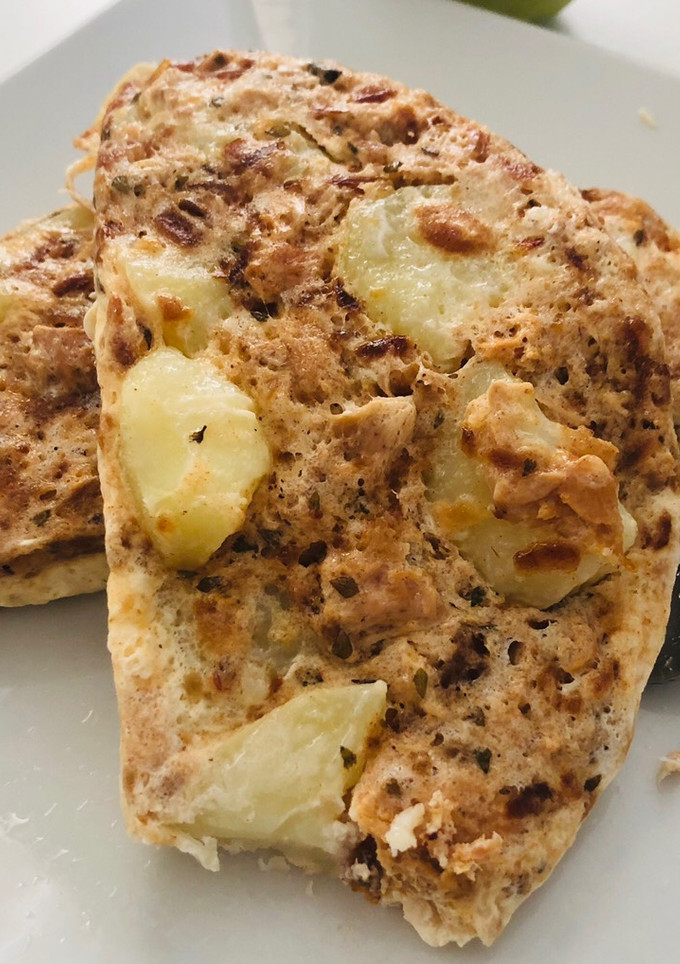 Una foto de Tortilla de atún al microondas