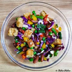 A picture of Veggie Bean Bowl.