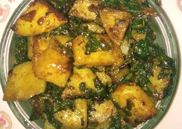 Recipe of Super Quick Homemade Aalu palak