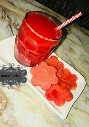 A picture of Watermelon drink.