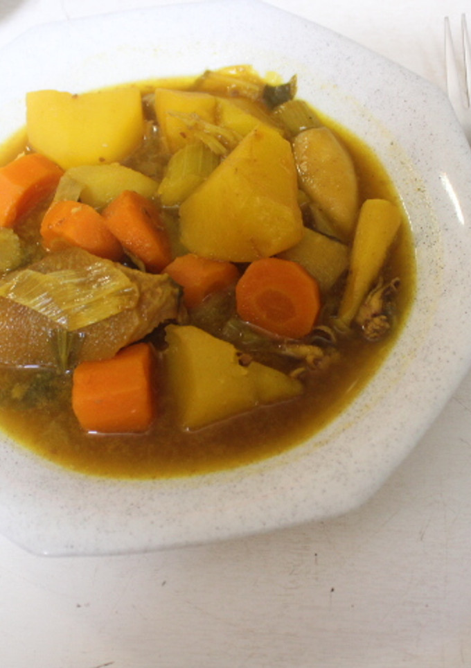 Una foto de Guiso de chipirones con patatas