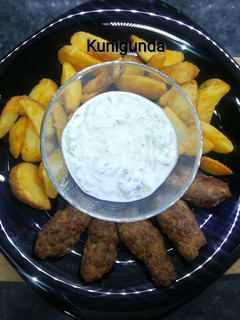 Gyros fűszeres fasírt tzatziki mártással recept fotója