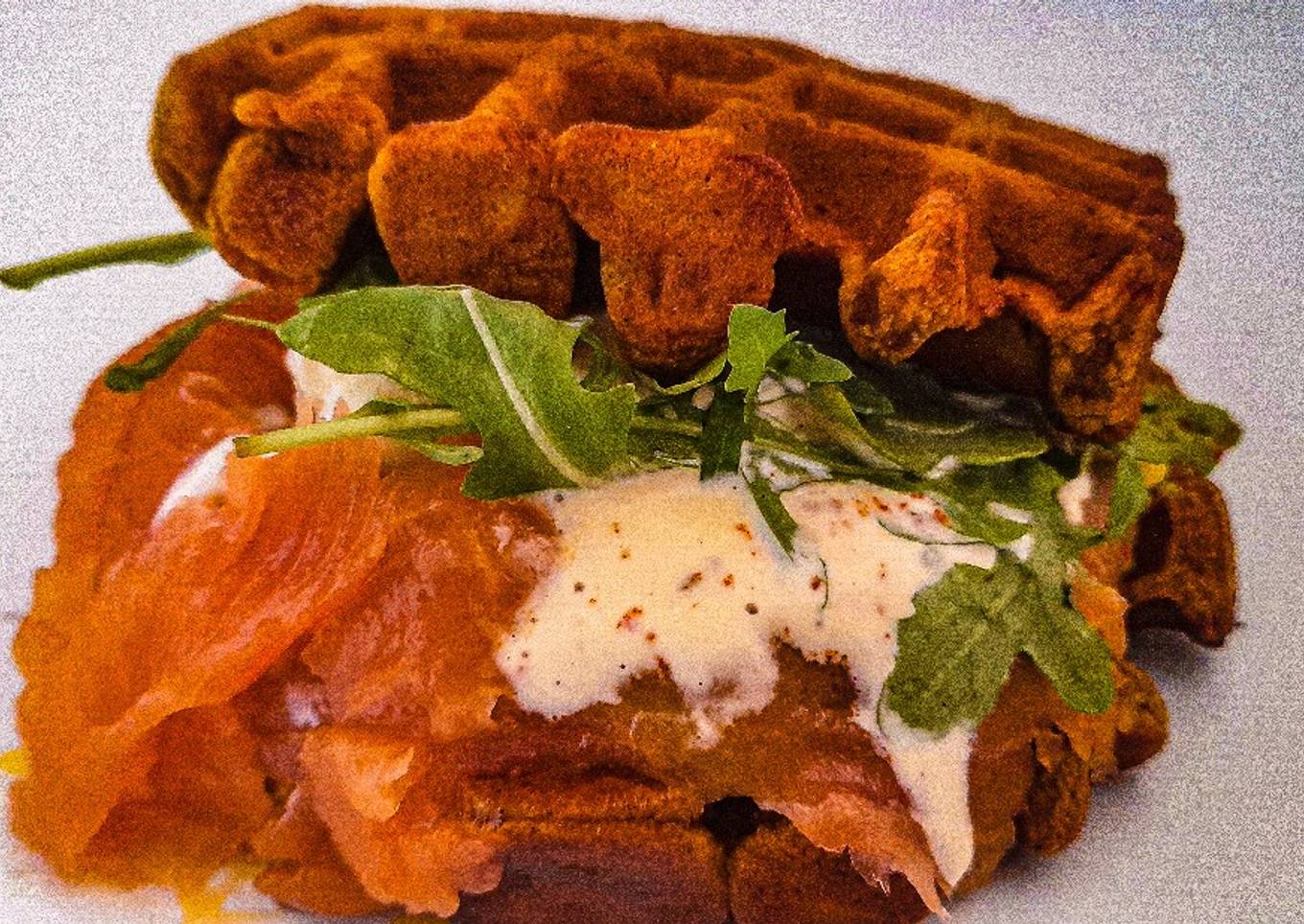Burger waffle (gaufres de patate douce)