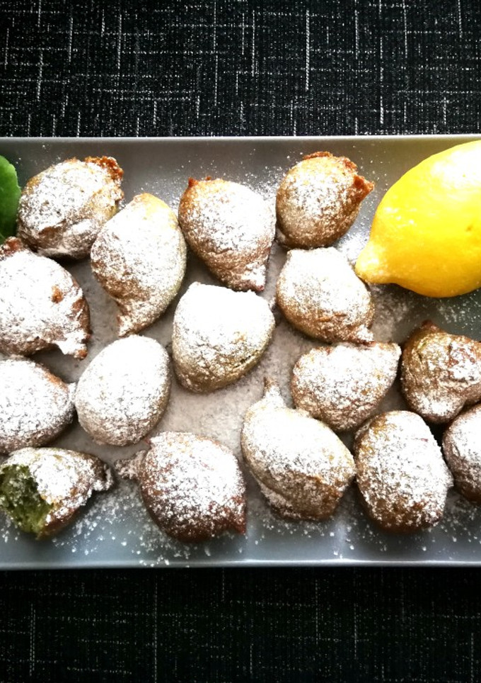 Una foto de Buñuelos con alga espirulina en 10 minutos
