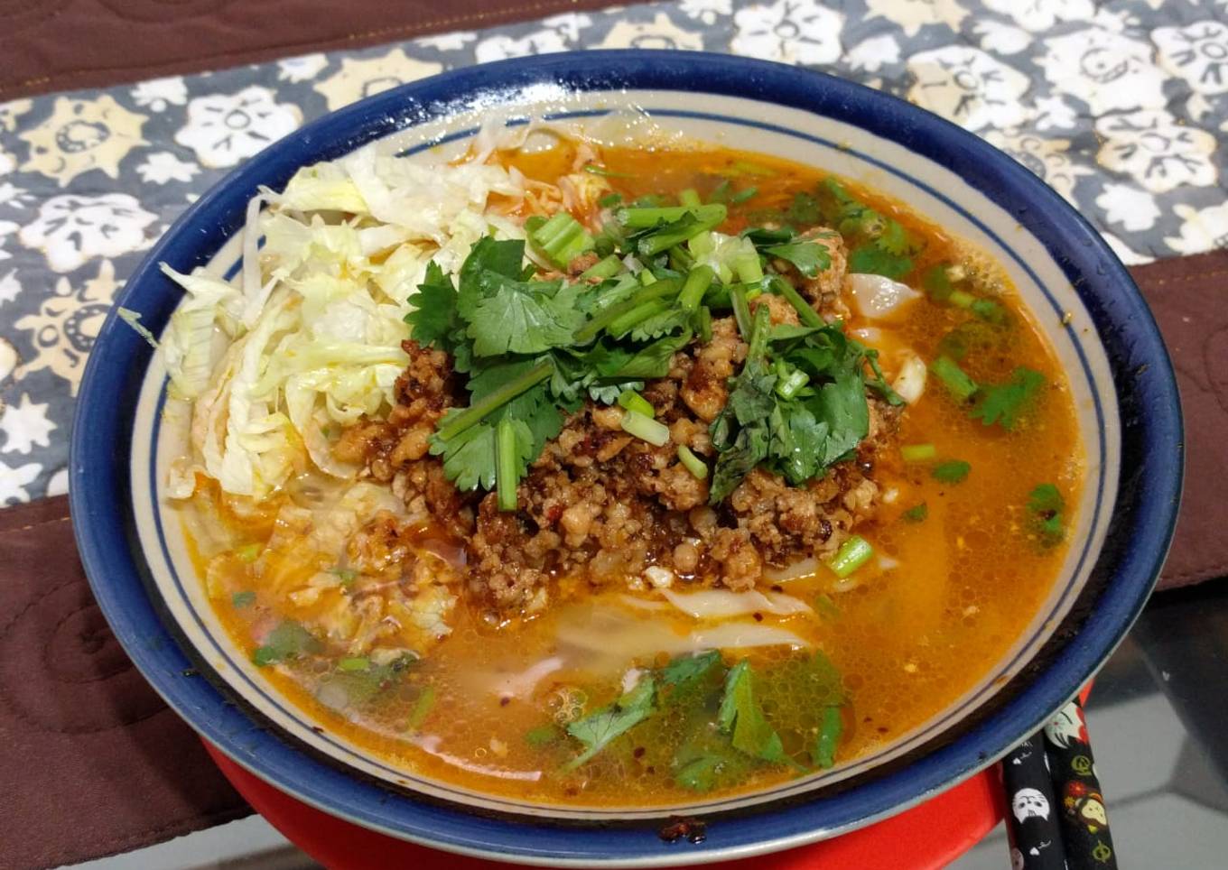 Mie / Misoa Daging kuah Sechuan