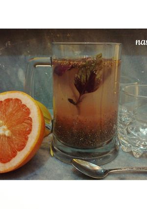 عکسی از دستور تونیک گریپ فروت، دانه چیا و ریحان