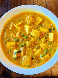 A picture of Amritsari Ajwaini Matar Paneer.