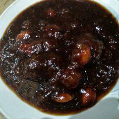 A picture of Imli alobukhara chutney.