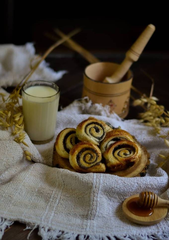 Рулетики з маком