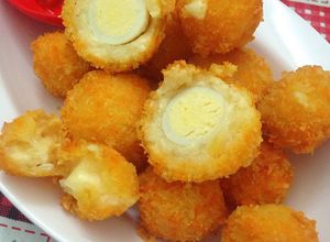 Foto resep Bola-bola kentang isi telor puyuh atau keju