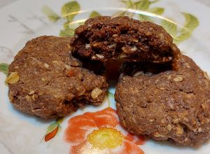 Una foto de Galletas de avena y Cacao amargo