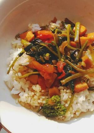 Foto resep MPASI Kangkung Sosis Saos Mentega