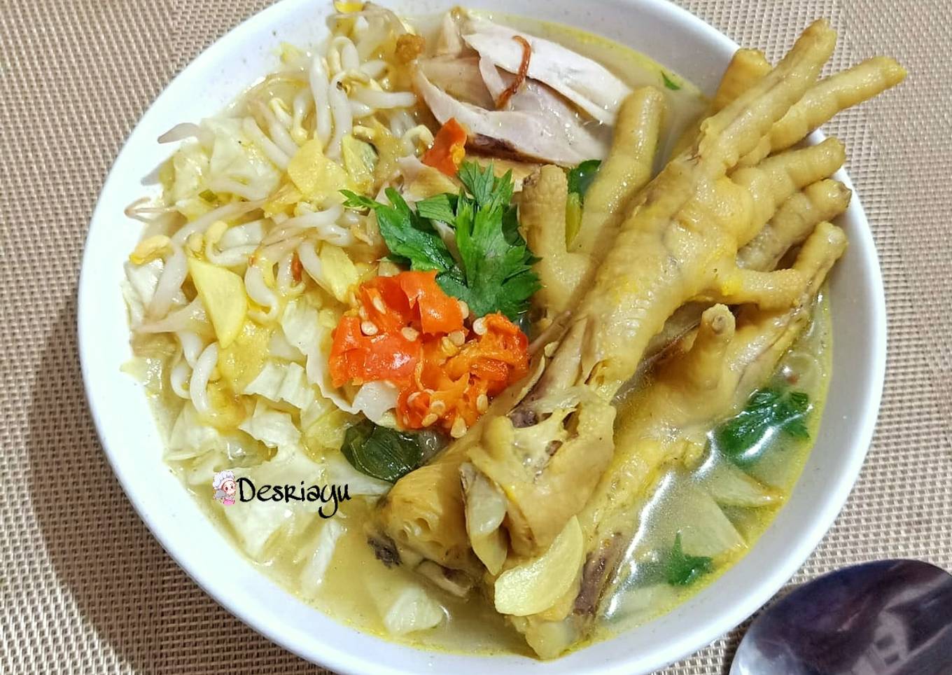 Soto Ayam Bangkong Khas Semarang