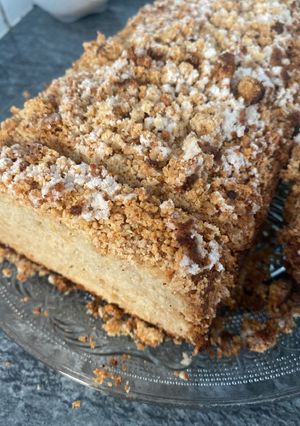 Una foto de Cake de manzana con crumble de almendras
