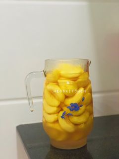 Hình của món Trà đào hạt chia.