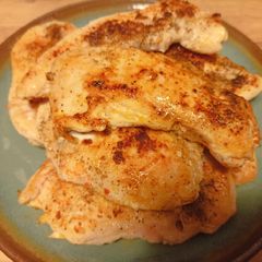 A picture of Simple and delicious chicken fillet.