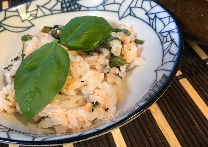 Steps to Make Speedy Salmon Sushi with Fresh Basil