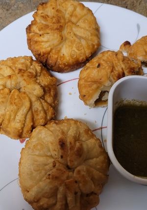पोटली समोसा (potli samosa recipe in Hindi) रेसिपी मुख्य फोटो