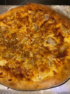 A picture of Stuffed Crust Pizza.