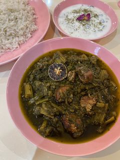 عکسی از دستور خورشت کرفس با رب انار