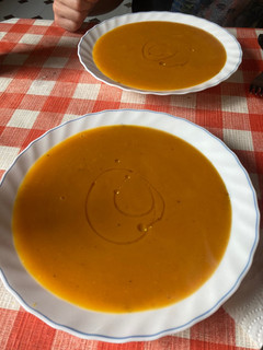 Una foto de Puré de calabaza y zanahoria