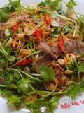 Gỏi bò rau mầm