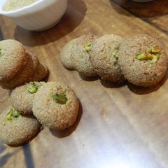 A picture of Gluten free Amaranth Almond Pistachio Cookies/Fasting Cookies.