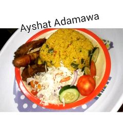 A picture of Jollof rice.