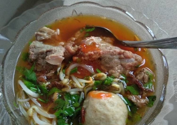 2. Bakso tulang iga sedaap