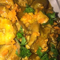 A picture of Buttered chicken.