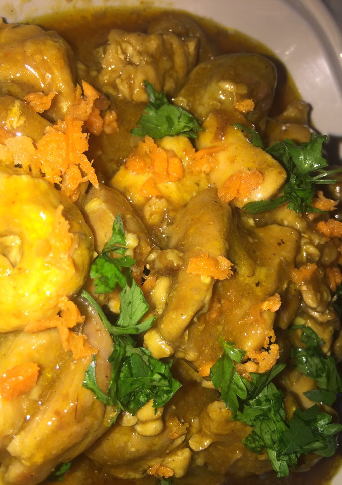 A picture of Buttered chicken.