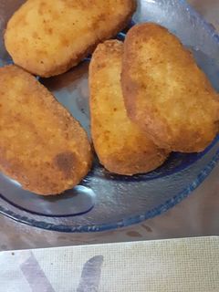 চিকেন কাটলেট (chicken cutlet recipe in bengali) রেসিপির প্রধান ছবি
