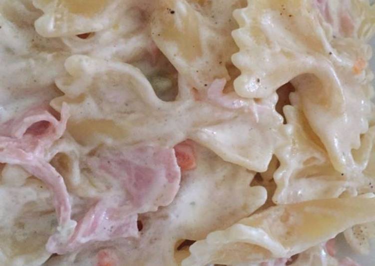 Farfalle prosciutto cotto e panna
