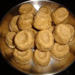 A picture of Jaggery and Sesame Seeds Laddu.