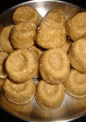 A picture of Jaggery and Sesame Seeds Laddu.