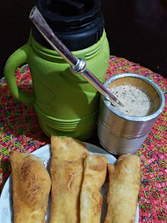 Una foto de Mate Dulce y Pireca