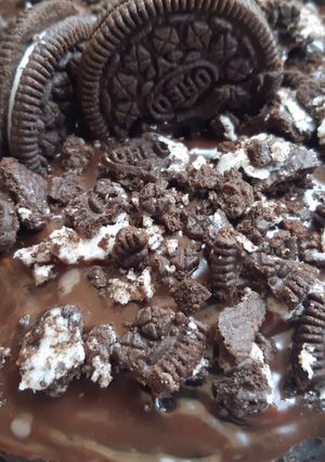 A picture of Oreo cake In Cooker.