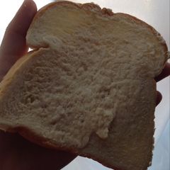 A picture of Averys seasonal sweet butter.