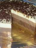 Tarta de tres chocolates