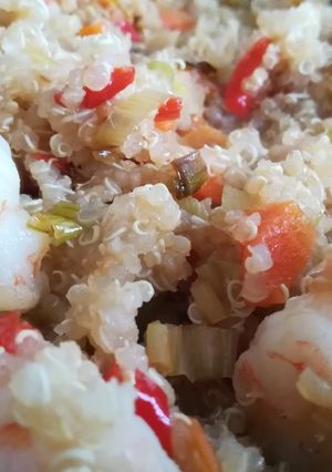 Foto principal de Quinoa con langostinos, verduras en salsa de ostras