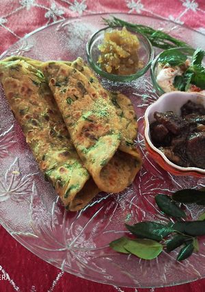 A picture of Moringa Palak Thepla.